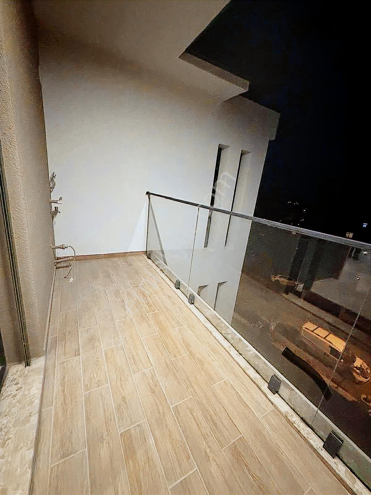 Kuşadası Davutlar 2+1 Havuzlu Satılık Lüks Daire - Görsel 15