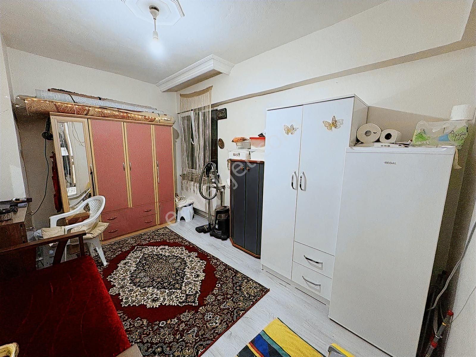 Batıkent Ümit Hastanesi Yakını Satılık 3+1 Arakat Daire - Görsel 2