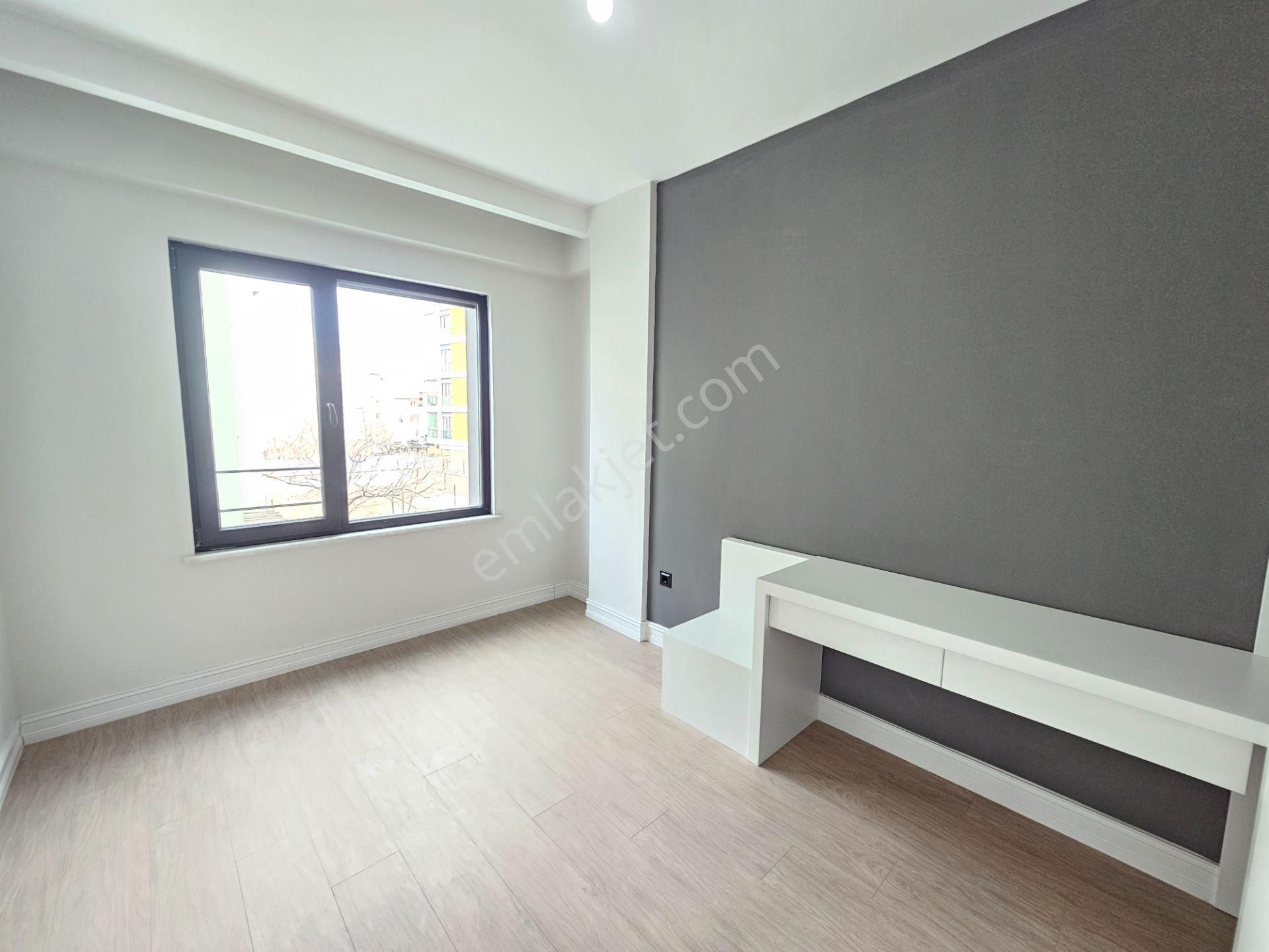 Meram Alavardı Mahallesinde Lüx 5+1 Site İçerisinde Kapalı Otoparklı Satılık Sıfır Daireler - Görsel 35