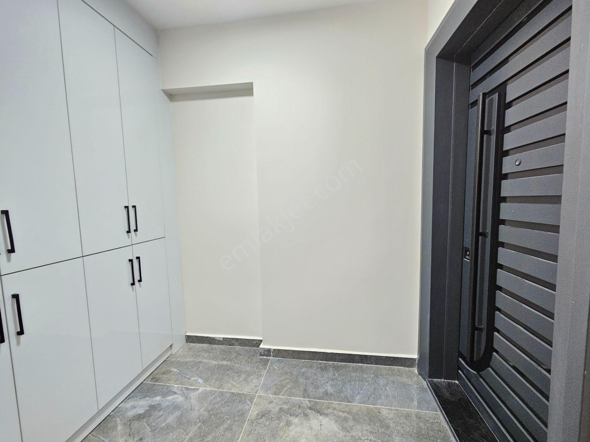 Meram Alavardı Mahallesinde Lüx 5+1 Site İçerisinde Kapalı Otoparklı Satılık Sıfır Daireler - Görsel 42