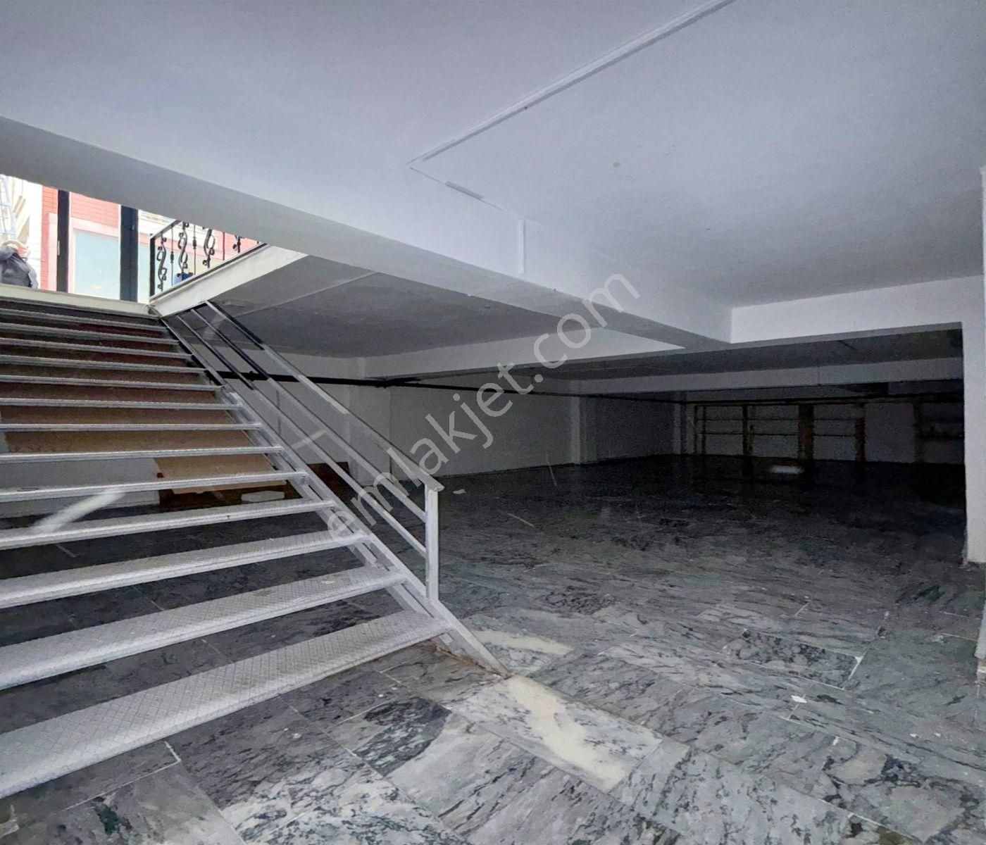 Beylikdüzü Merkezi Lokasyon'da Kiralık Dükkan/mağaza - Görsel 6