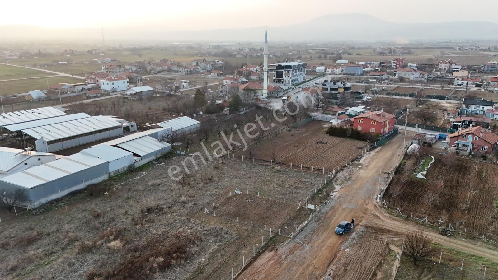 335 M² Arsa + Temiz Tapu + Süper Konum - Görsel 20