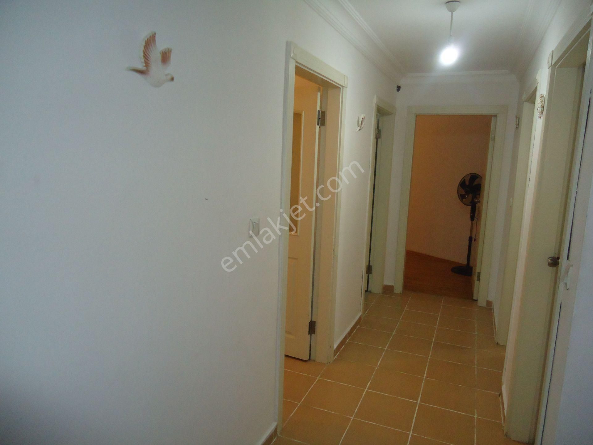 Krc'den Askeriye Yakın Merkezi Konumda Eşyalı Kiralık 2+1 Daire - Görsel 5