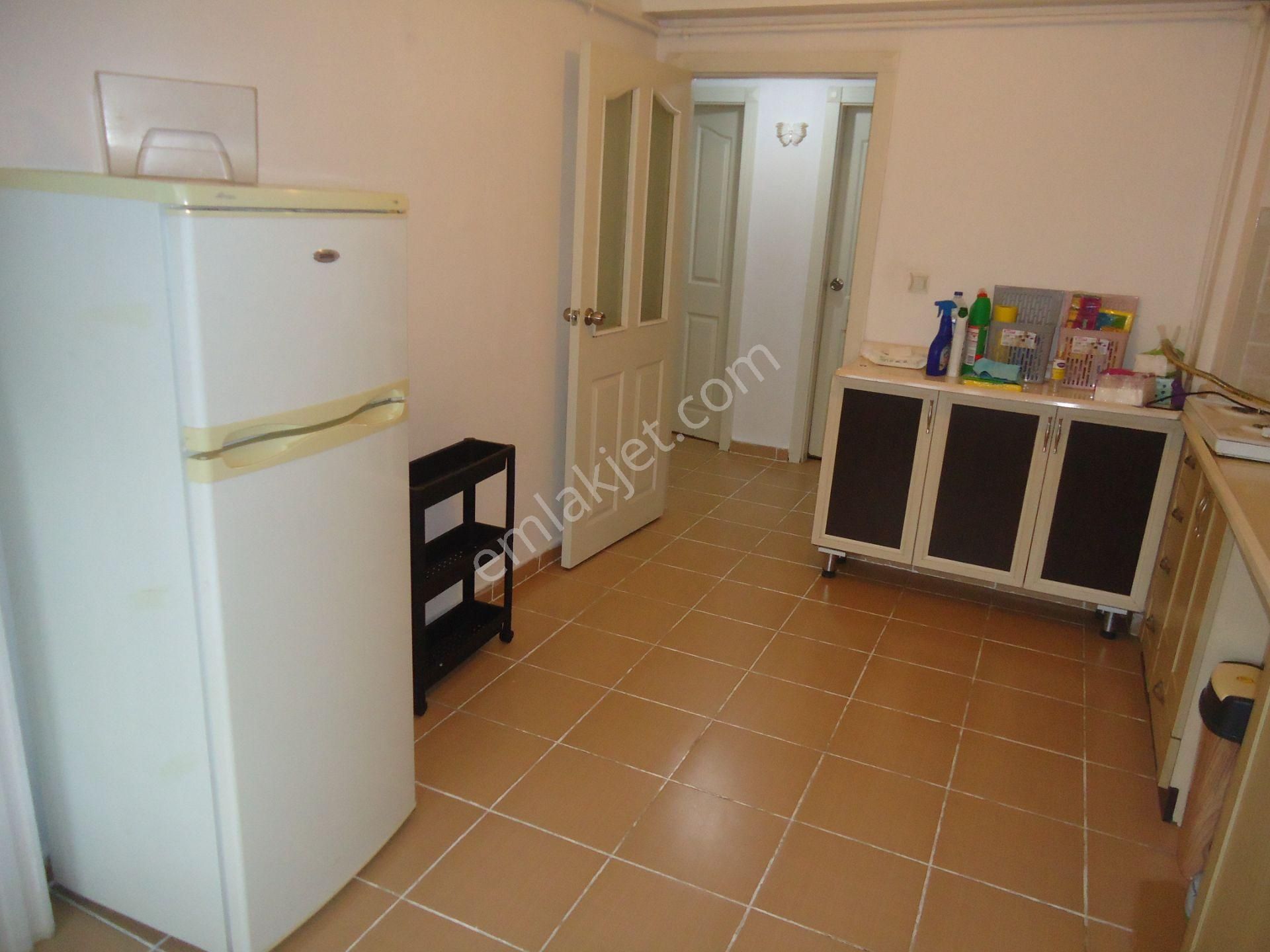 Krc'den Askeriye Yakın Merkezi Konumda Eşyalı Kiralık 2+1 Daire - Görsel 14