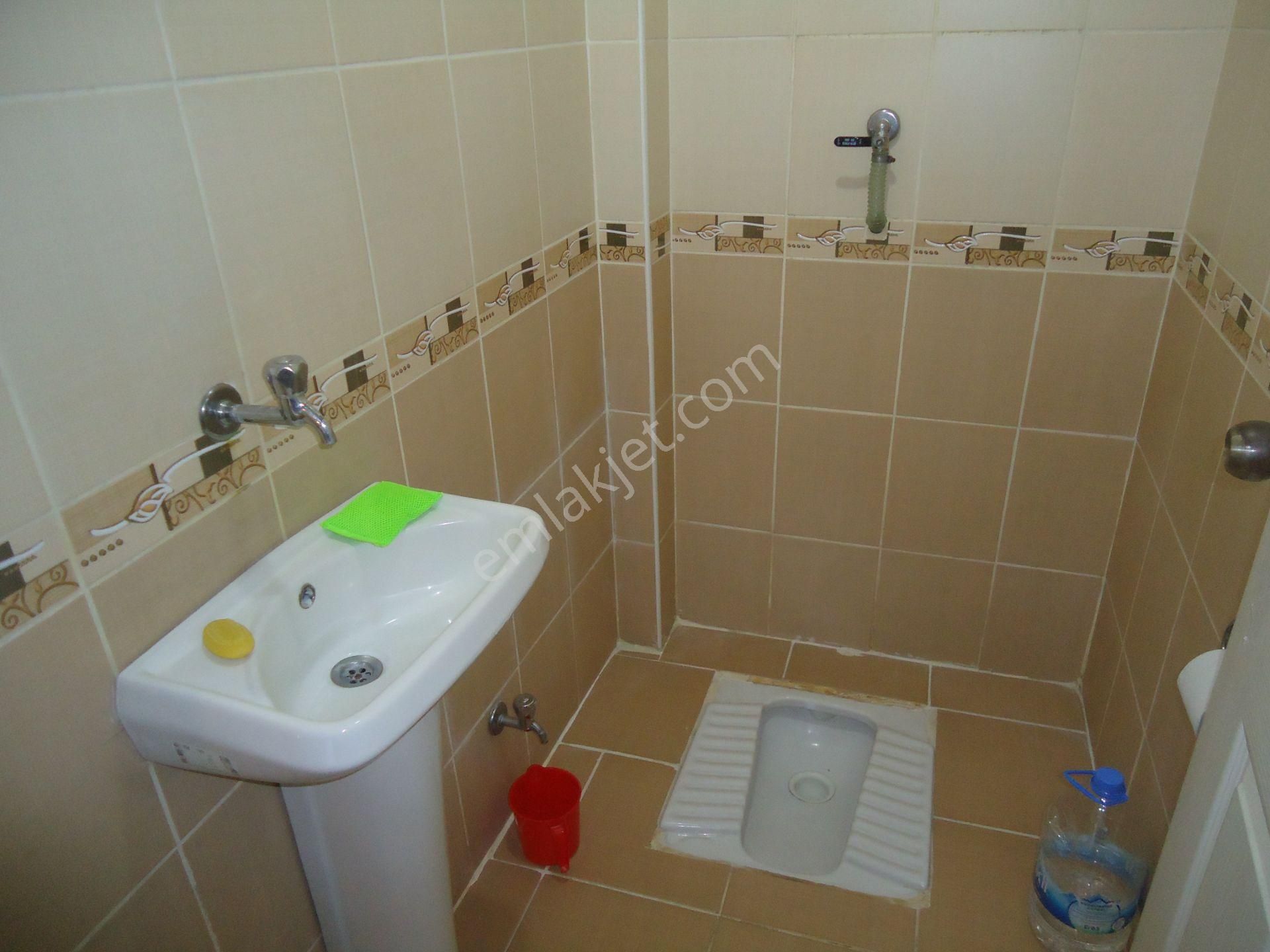 Krc'den Askeriye Yakın Merkezi Konumda Eşyalı Kiralık 2+1 Daire - Görsel 19