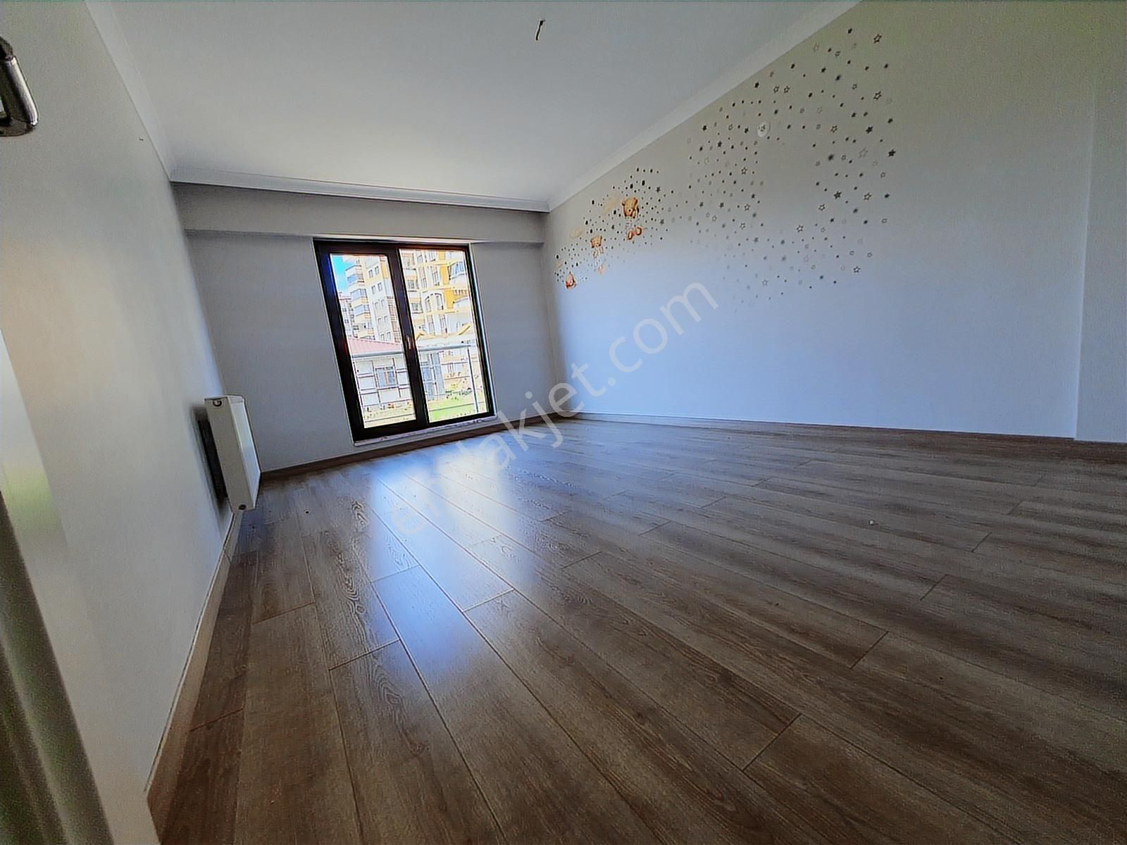 Ermax Güvencesiyle Yalıncakta 4+1 215 M2 Ultra Lüks Fırsat Daire - Görsel 18