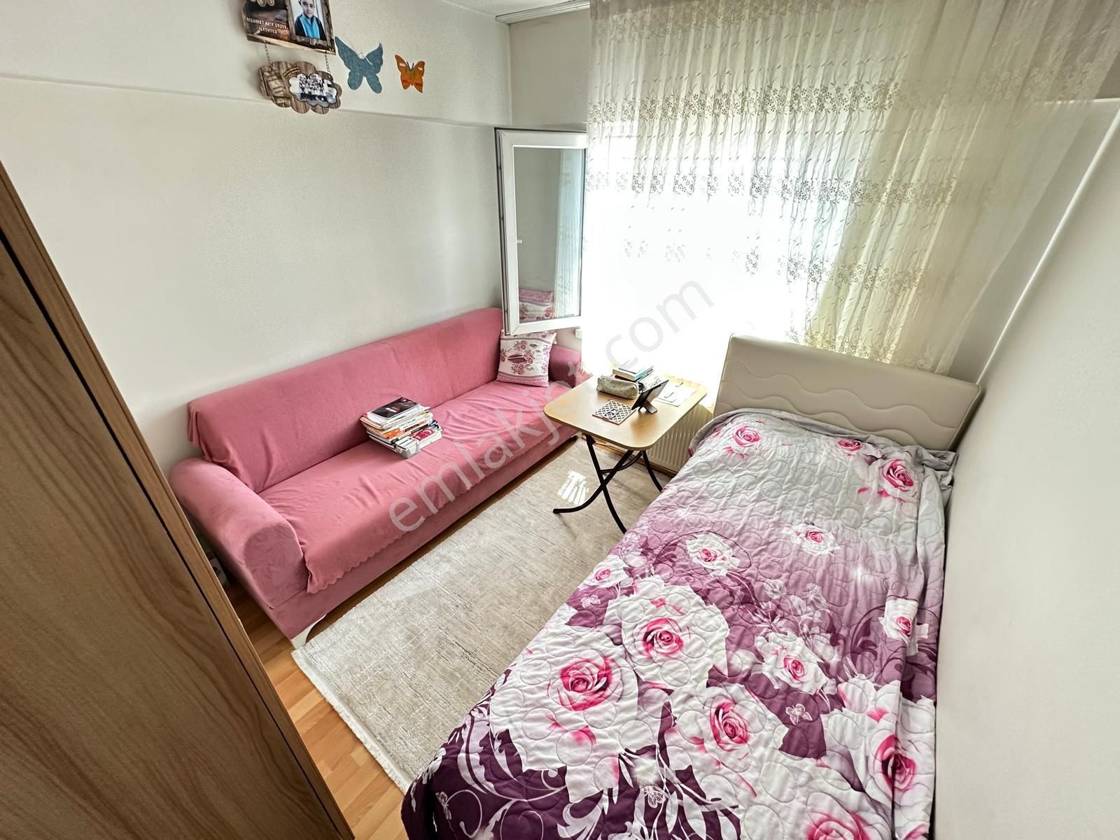 Kc Emlaktan Bosna Cd Üzeri Salon Bağımsız Ara Katmuazzam Lokasyonda 3+1 Daire - Görsel 17