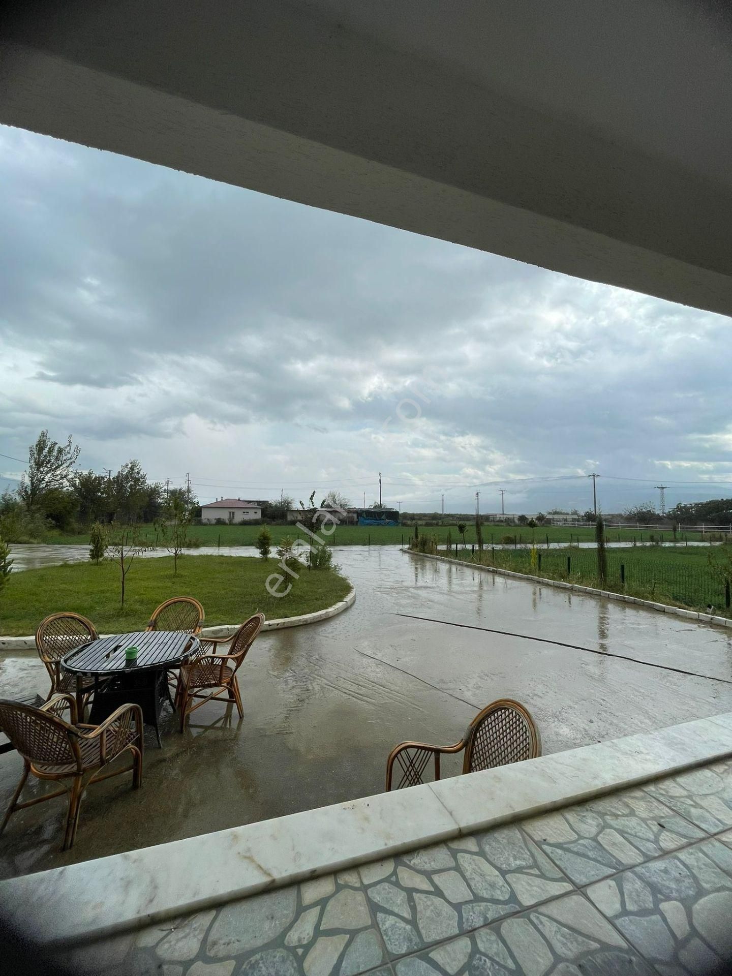 Aydın Nazilli Sümer Mahallesinde Satılık Evler Ve Hayvan Damı - Görsel 16