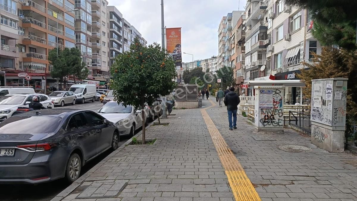 İzmir Hatay Metro Çıkışında Starbucks Karşısında Satılık Dükkan - Görsel 12