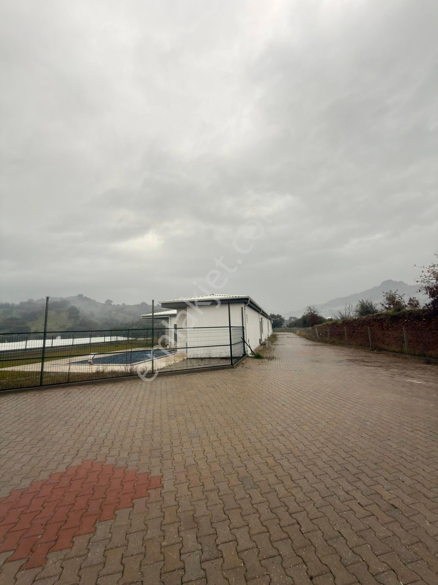 Nazilli Bozyurt Mahallesi’nde Müstakil – Havuzlu – Tek Katlı Villa - Görsel 8