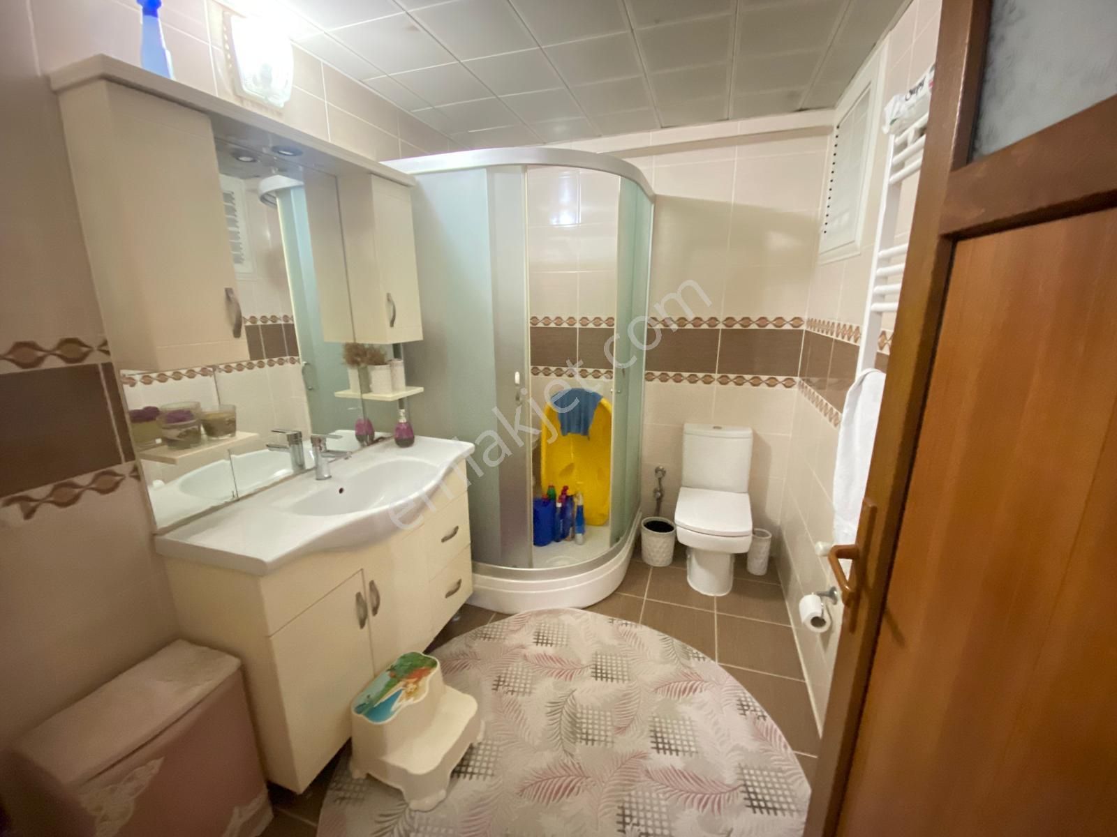 Bölgenin En Büyük Dairesi 177 M2 4+1 Doğalgazlı Köşe Geniş Daire - Görsel 13