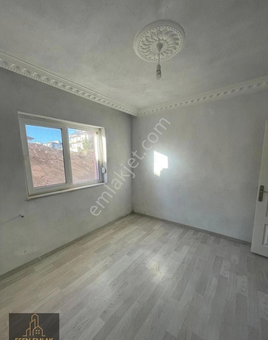 Antalya Elmalı İlçesinde Hastane Ve Otogar Yakınında 3+1 Sobalı Daire Kiralıktır - Görsel 26