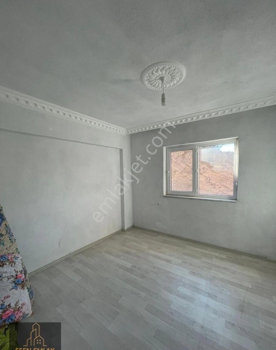Antalya Elmalı İlçesinde Hastane Ve Otogar Yakınında 3+1 Sobalı Daire Kiralıktır - Görsel 25
