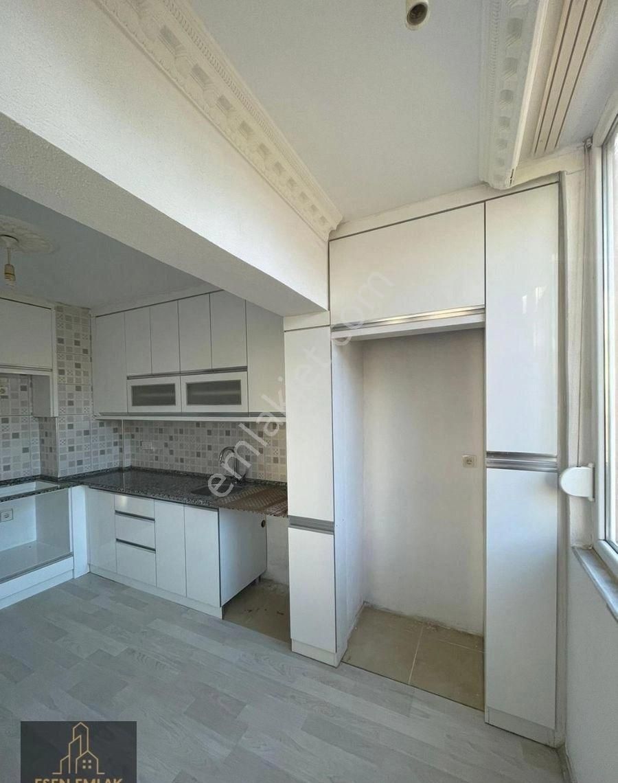 Antalya Elmalı İlçesinde Hastane Ve Otogar Yakınında 3+1 Sobalı Daire Kiralıktır - Görsel 7