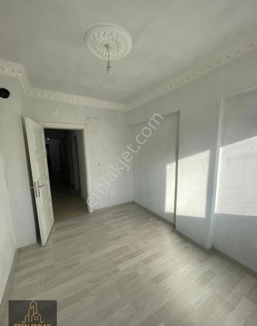 Antalya Elmalı İlçesinde Hastane Ve Otogar Yakınında 3+1 Sobalı Daire Kiralıktır - Görsel 22