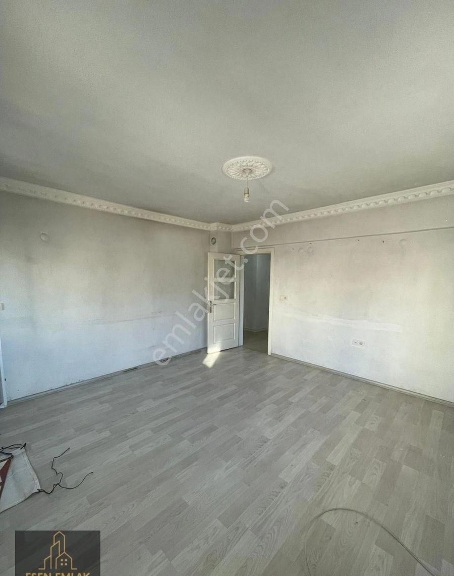 Antalya Elmalı İlçesinde Hastane Ve Otogar Yakınında 3+1 Sobalı Daire Kiralıktır - Görsel 10