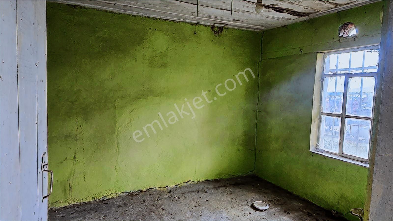 Şentürk Gayrimenkul |pirlibey'de Yatırımlık | Köy İçinde Bağ Evi - Görsel 11