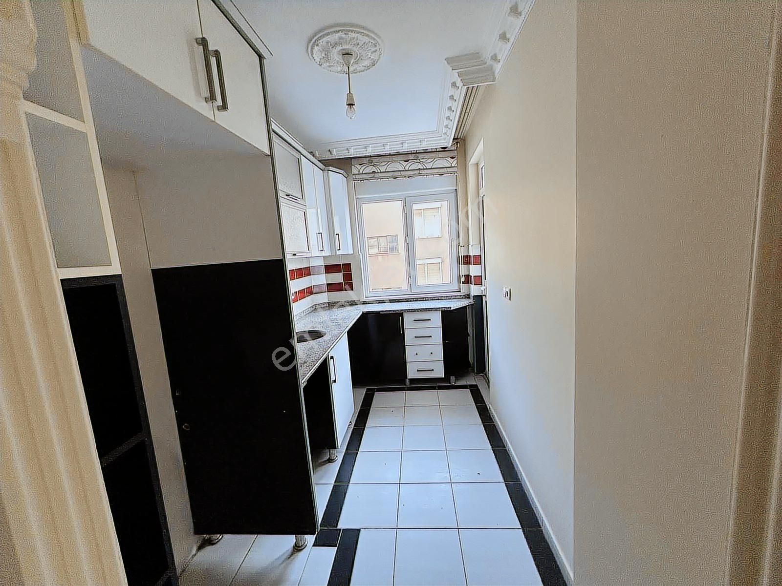 Etiler Mah.de Ara Kat 2+1 Mutfak Mevlana Restorant Arkası - Görsel 28