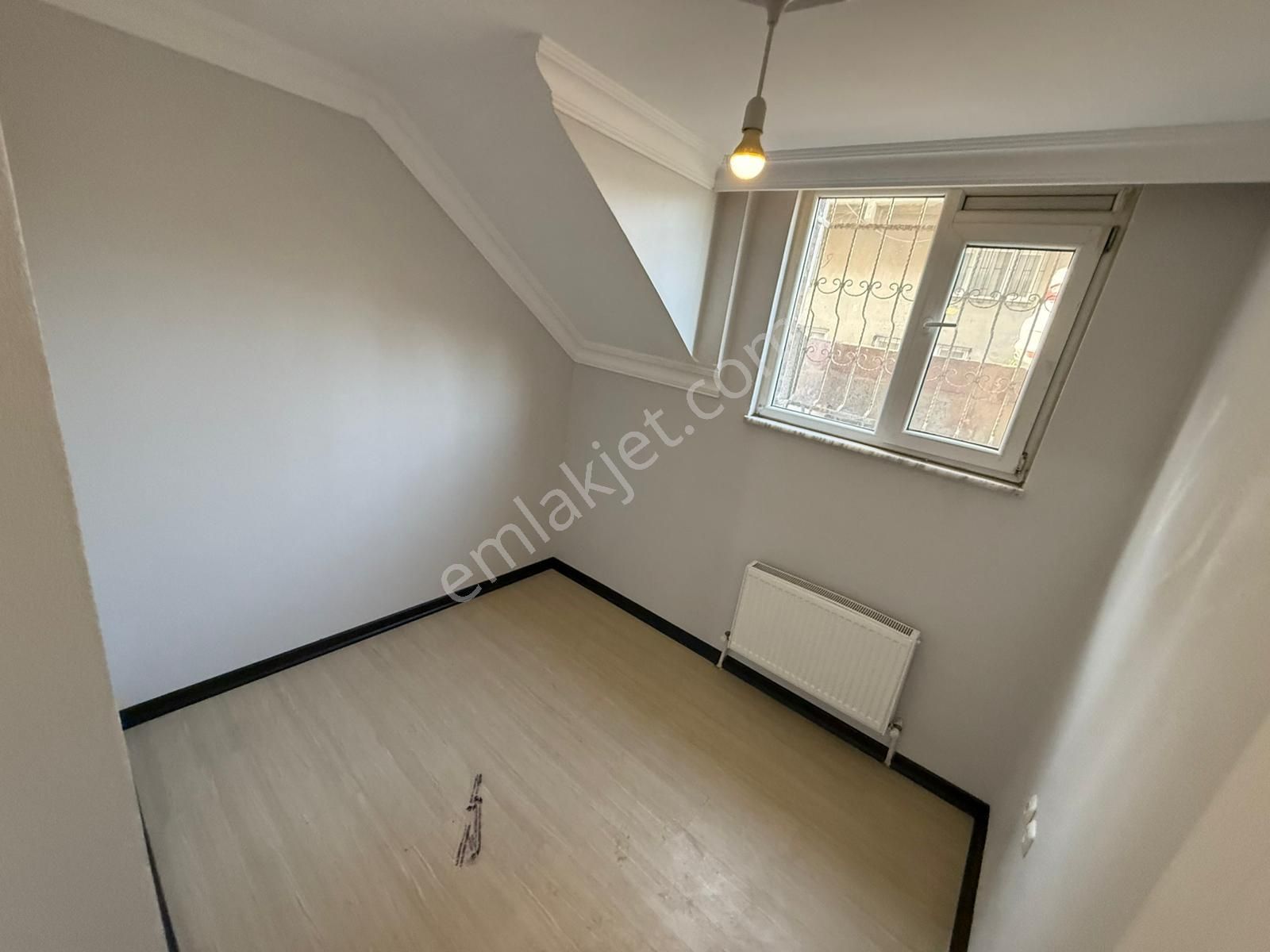 Home'dan Cebeci Mah'de Satılık 95m 2+1 Bahçe Katı Daire Masrasfz - Görsel 34