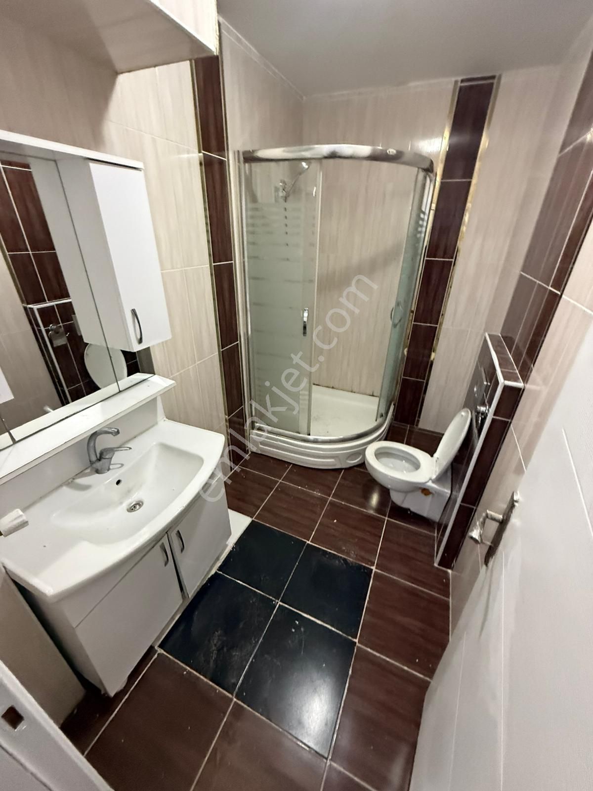 Home'dan Cebeci Mah'de Satılık 95m 2+1 Bahçe Katı Daire Masrasfz - Görsel 26