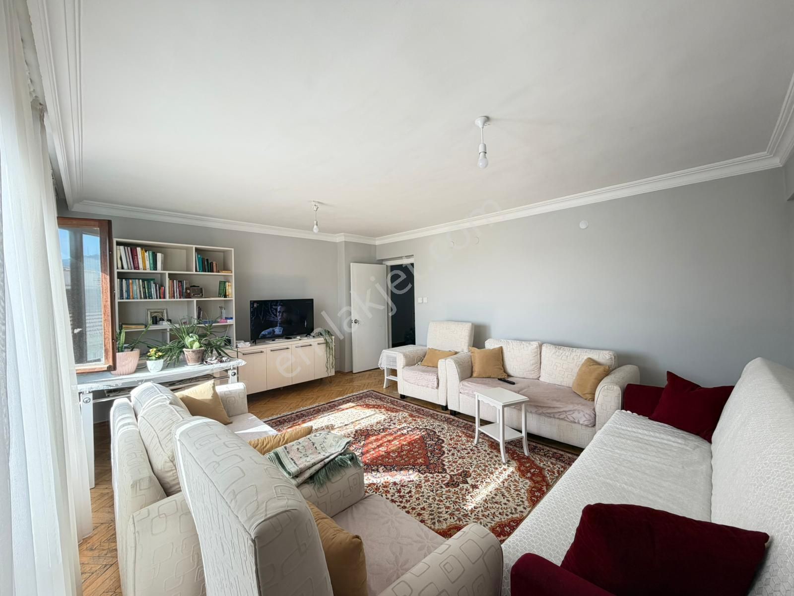 Battalgazi'de Orhan Kemal Cadde Üzeri 3+1 Güney Cephe Ara Katta Satılık Daire !!! - Görsel 4