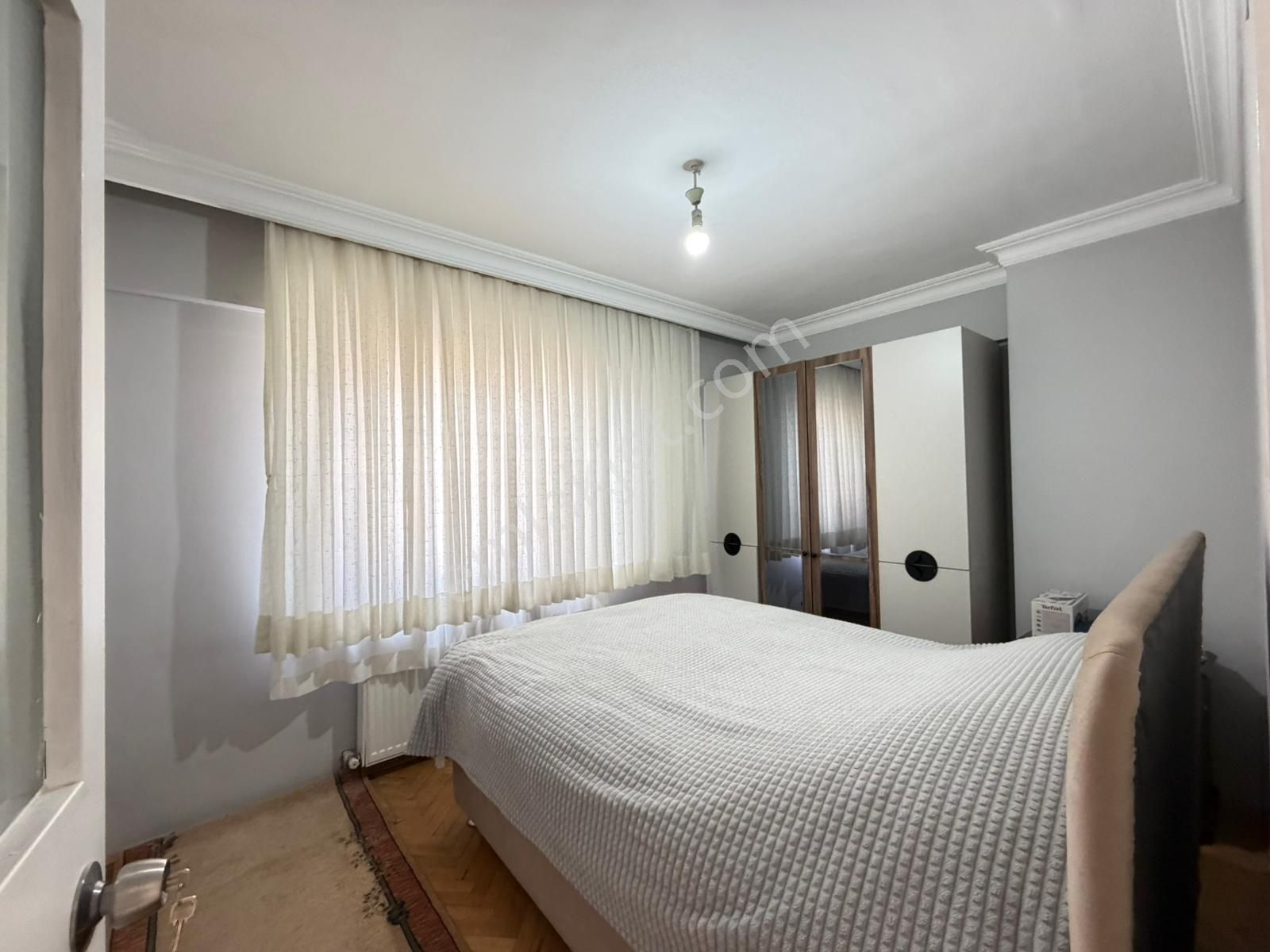 Battalgazi'de Orhan Kemal Cadde Üzeri 3+1 Güney Cephe Ara Katta Satılık Daire !!! - Görsel 8