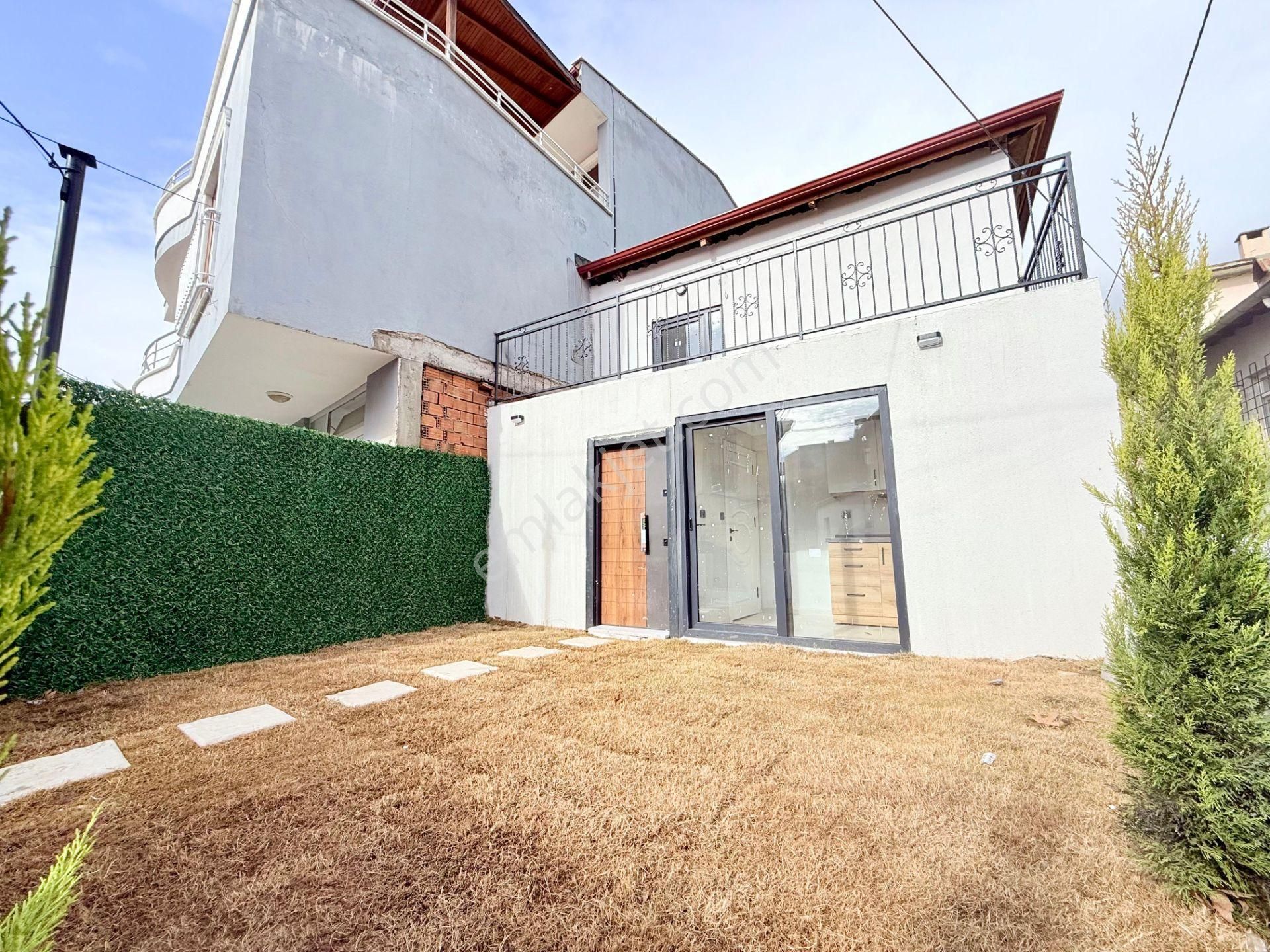 ▶ ▶ Akçay Körfez'den Kızılkeçilide Bahçeli Ön Cephe Müstakil Köy Evi - Görsel 33