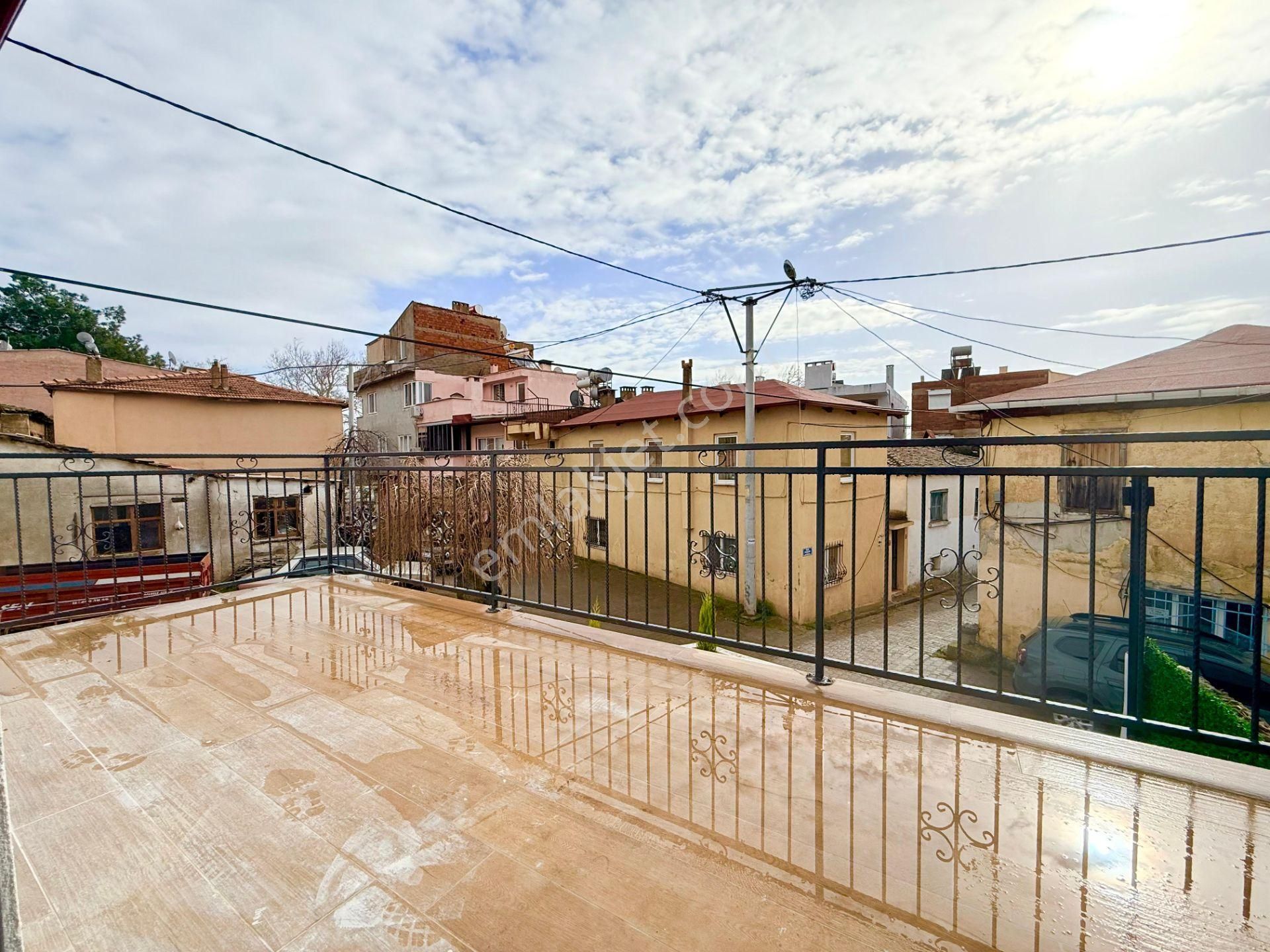 ▶ ▶ Akçay Körfez'den Kızılkeçilide Bahçeli Ön Cephe Müstakil Köy Evi - Görsel 24