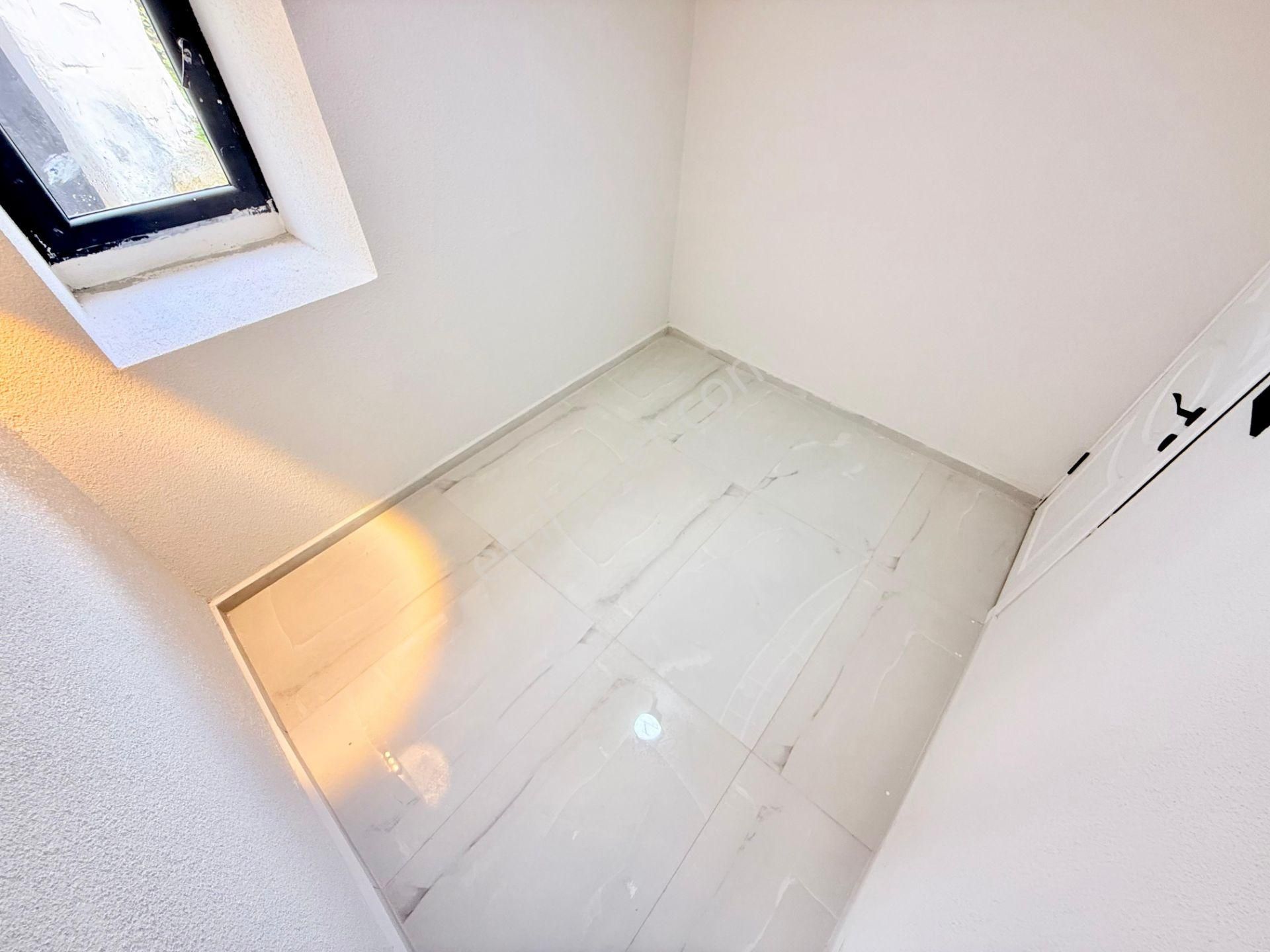 ▶ ▶ Akçay Körfez'den Kızılkeçilide Bahçeli Ön Cephe Müstakil Köy Evi - Görsel 19