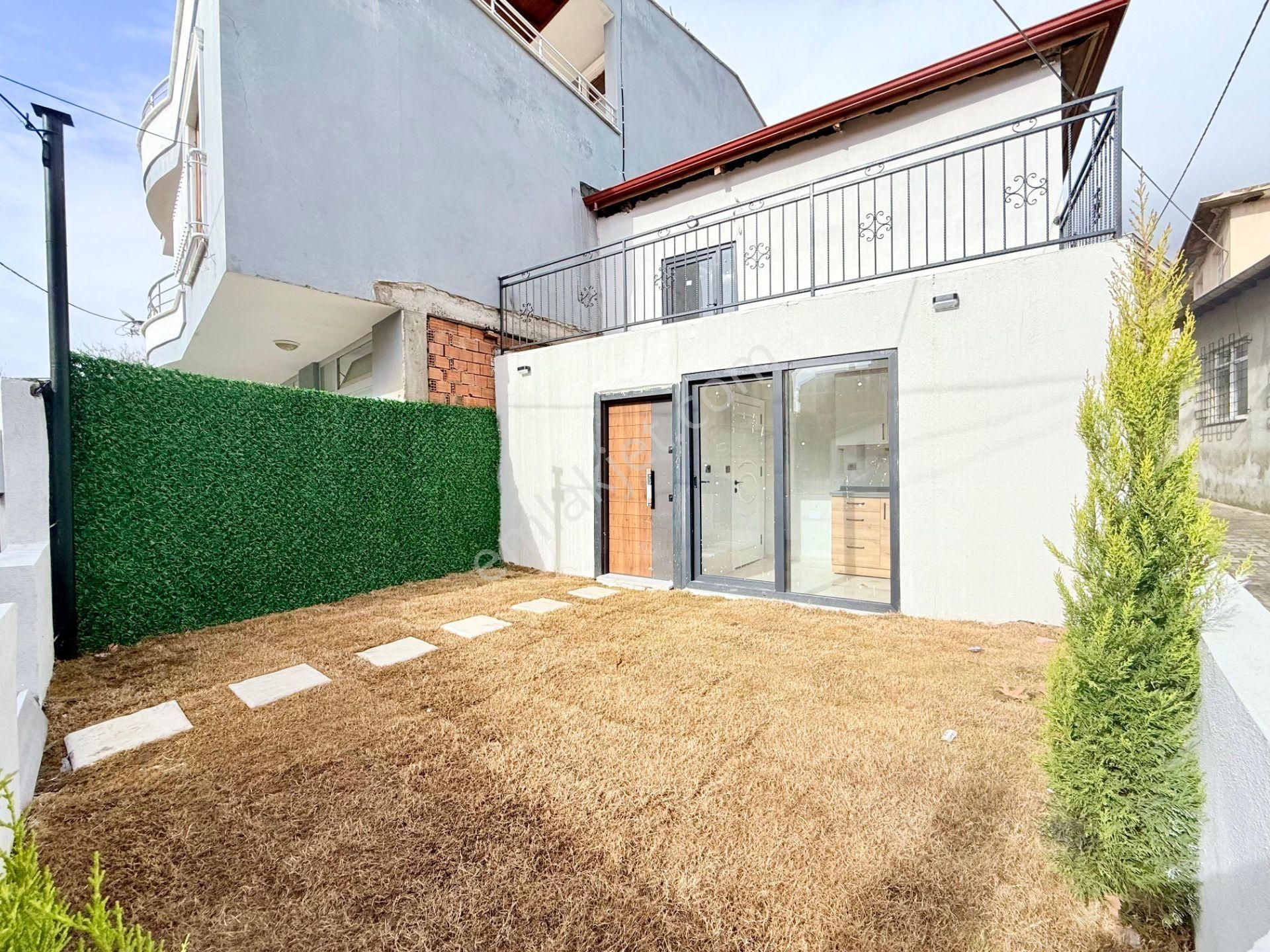 ▶ ▶ Akçay Körfez'den Kızılkeçilide Bahçeli Ön Cephe Müstakil Köy Evi - Görsel 35