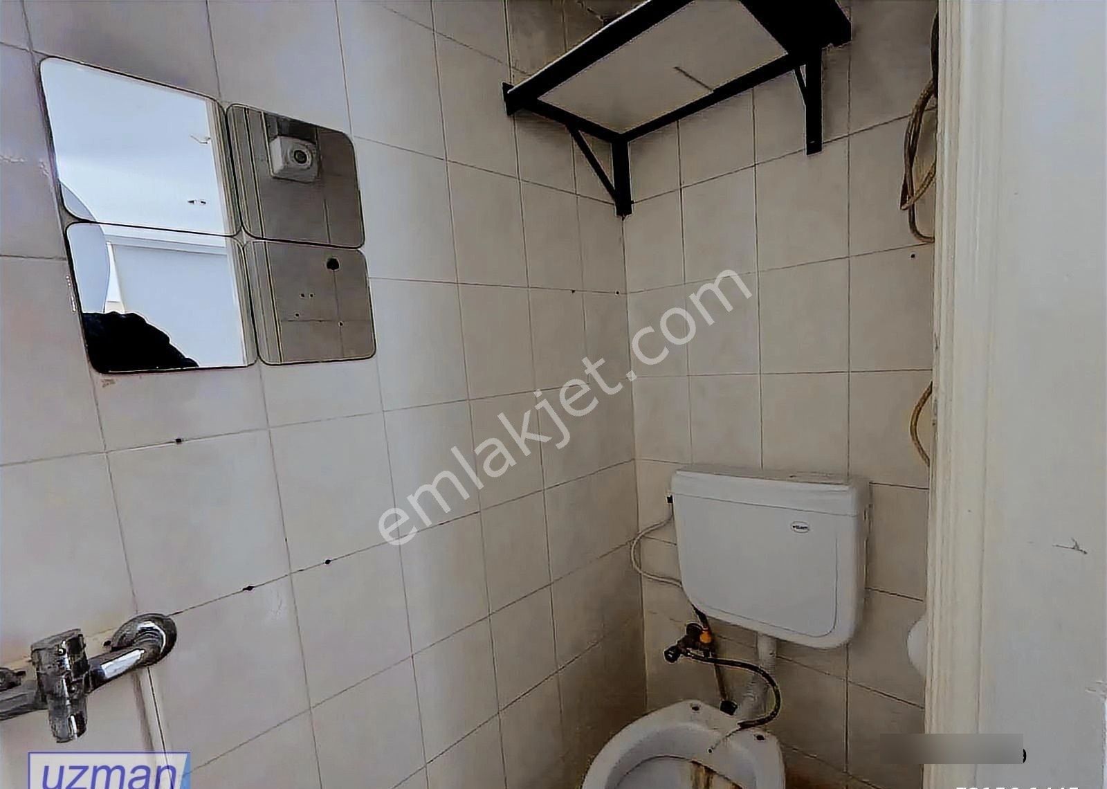 Kuşadası Merkezde İşyerine Ve Meskene Uygun 1+1 Satılık Daire - Görsel 2