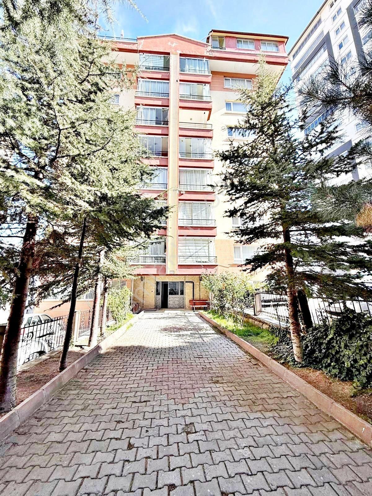 Gold Emlak'tan Pamuklar'da Yapılı Çift Asansörlü Ebeveyn Banyolu 3+1 Satılık Daire - Görsel 35