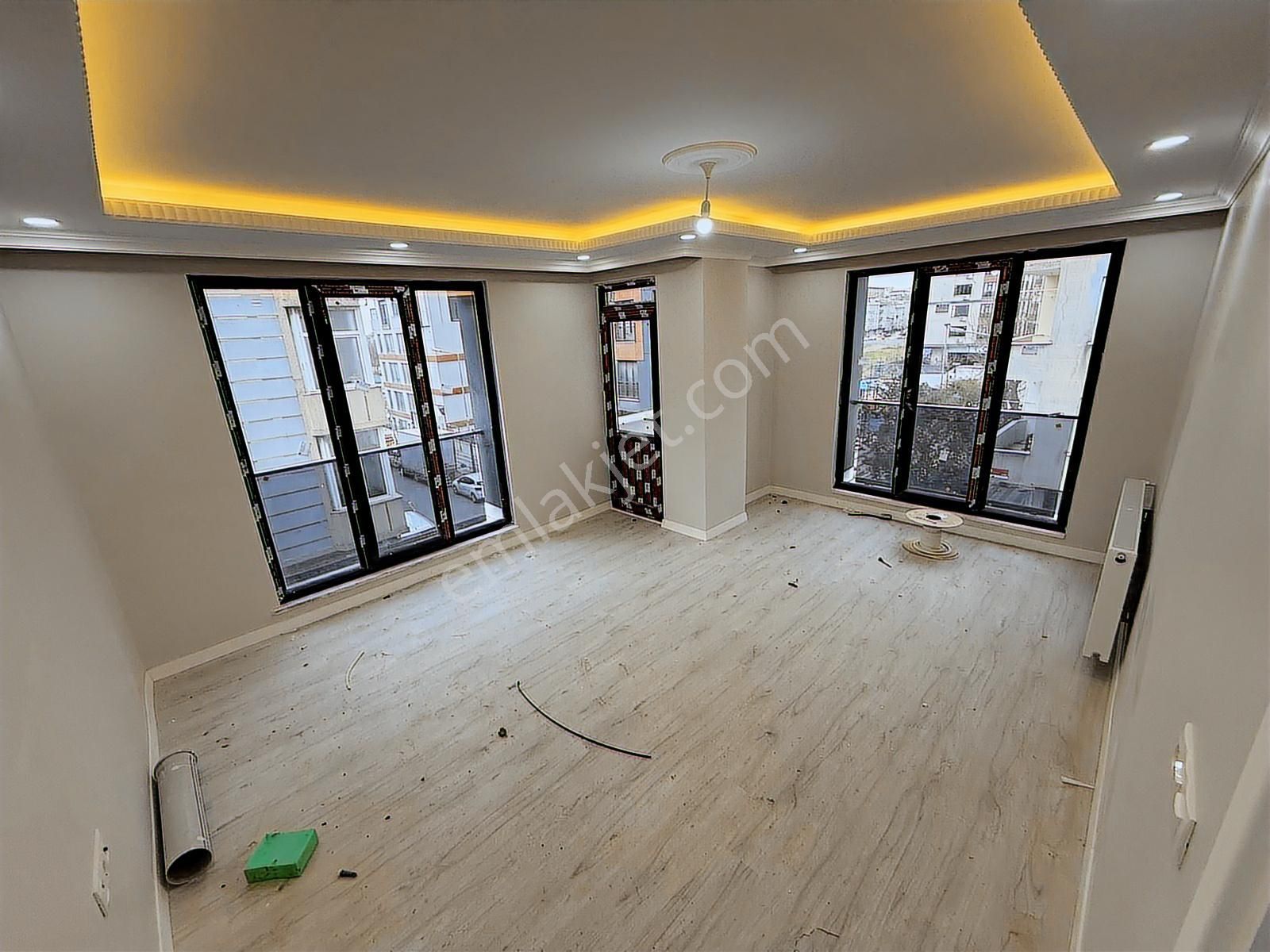Home'dan Haseki Hastanesinin Dibinde 3+1 120m² Köşe Başı Daire!! - Görsel 6