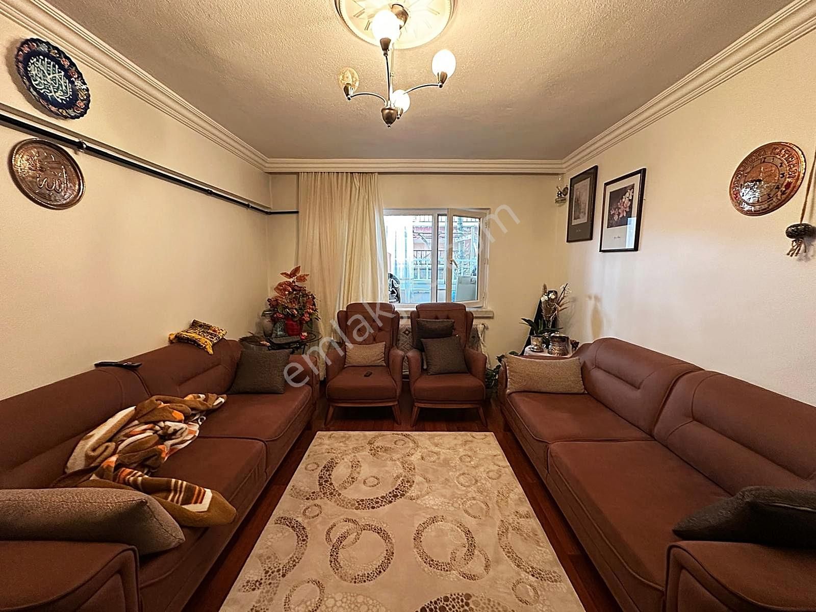 İlk Evim Gayrimenkul'den Cadde Dibi 3+1 Kilerli Daire - Görsel 12