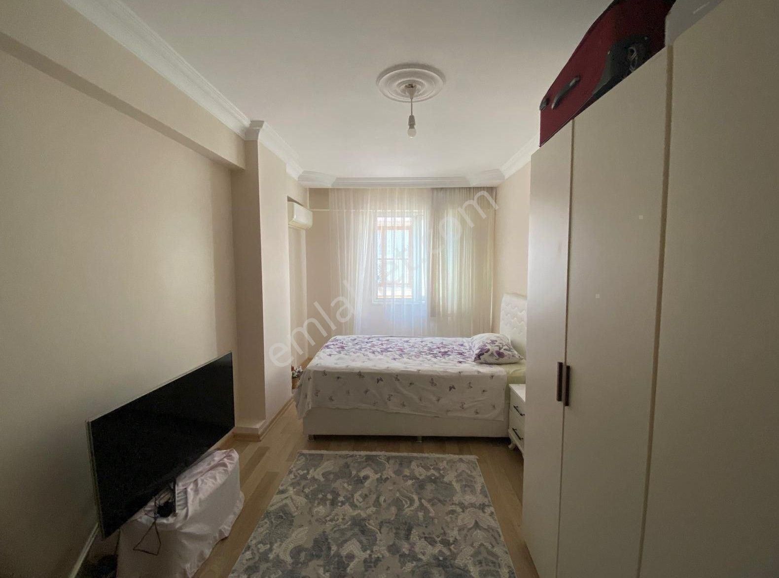 Didim Merkezde Ayrı Mutfak Çok Geniş Satılık 3+1 Daire - Görsel 8