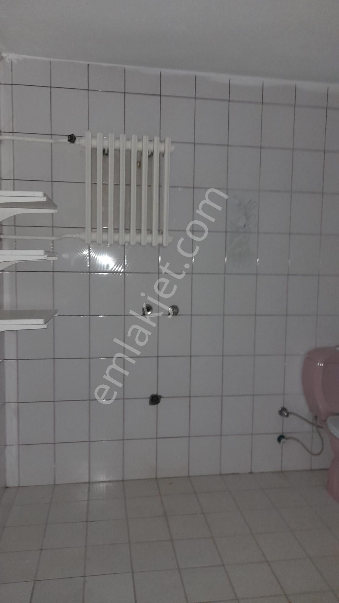 Vişnelik Mahallesi Kiralık 3+1 Daire - Görsel 8