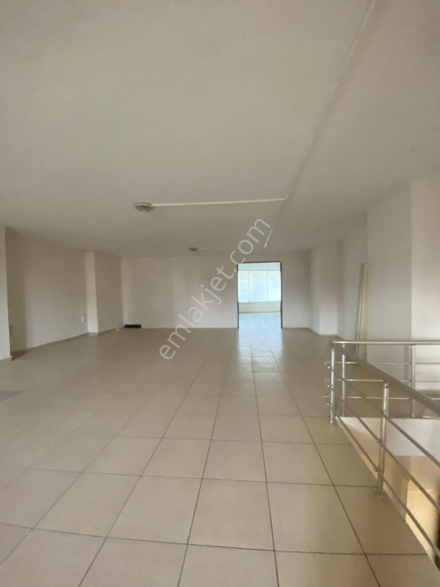 Silifke/göksu Mersin Anayol Üzeri 200m2 Kiralık Dükkan - Görsel 5