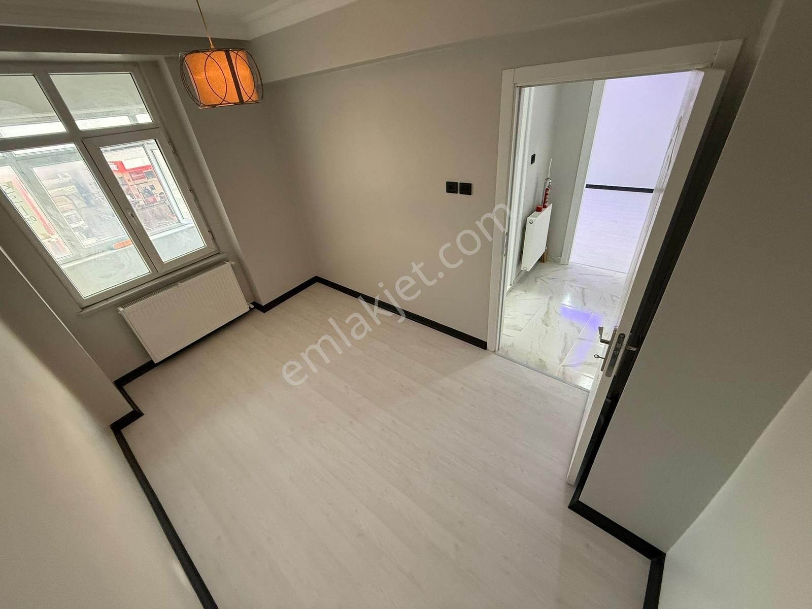 Home'dan Tramway'a Cephe 2+1 90m² Asansörlü Lüks Ara Kat Daire!! - Görsel 28