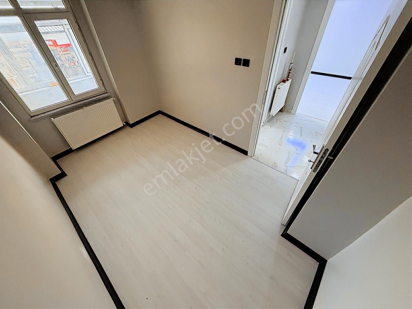 Home'dan Tramway'a Cephe 2+1 90m² Asansörlü Lüks Ara Kat Daire!! - Görsel 33