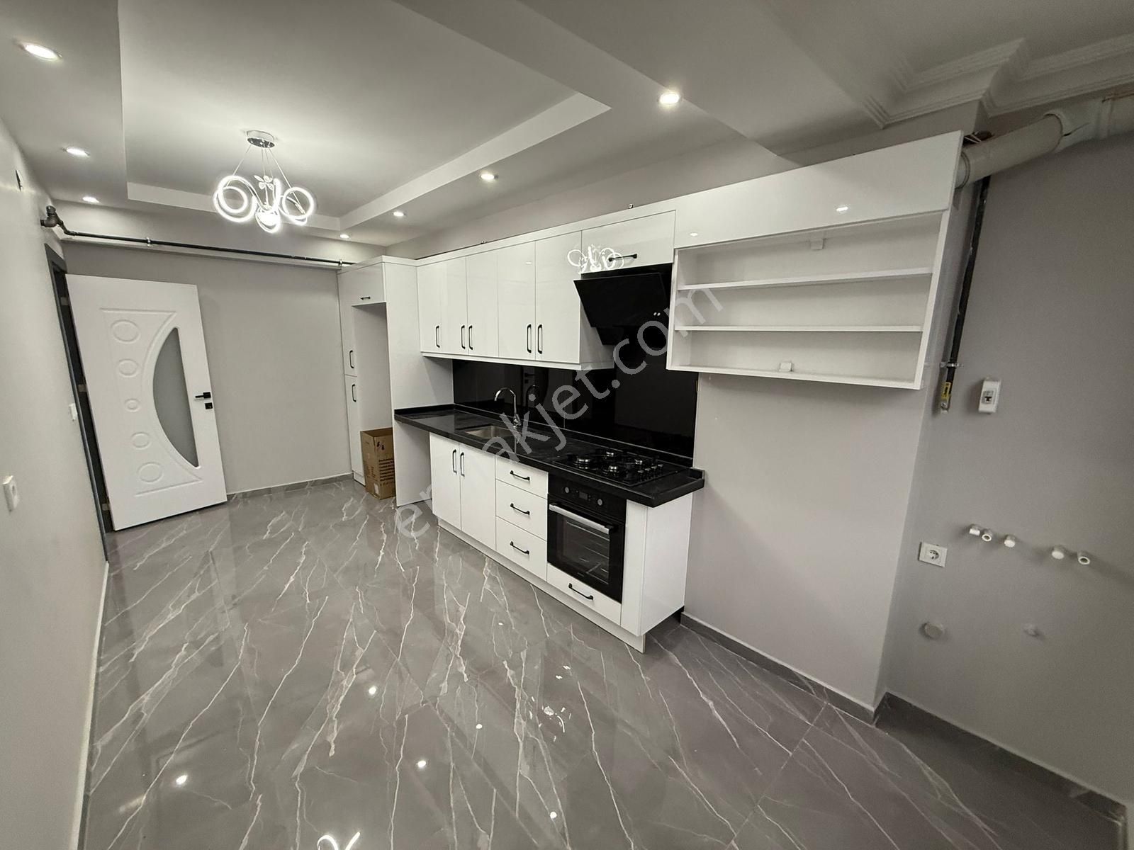 Home'dan S.çiftliği Mah 2+1 100m² Geniş Ultra Lüx Ara Kat Daire. - Görsel 7