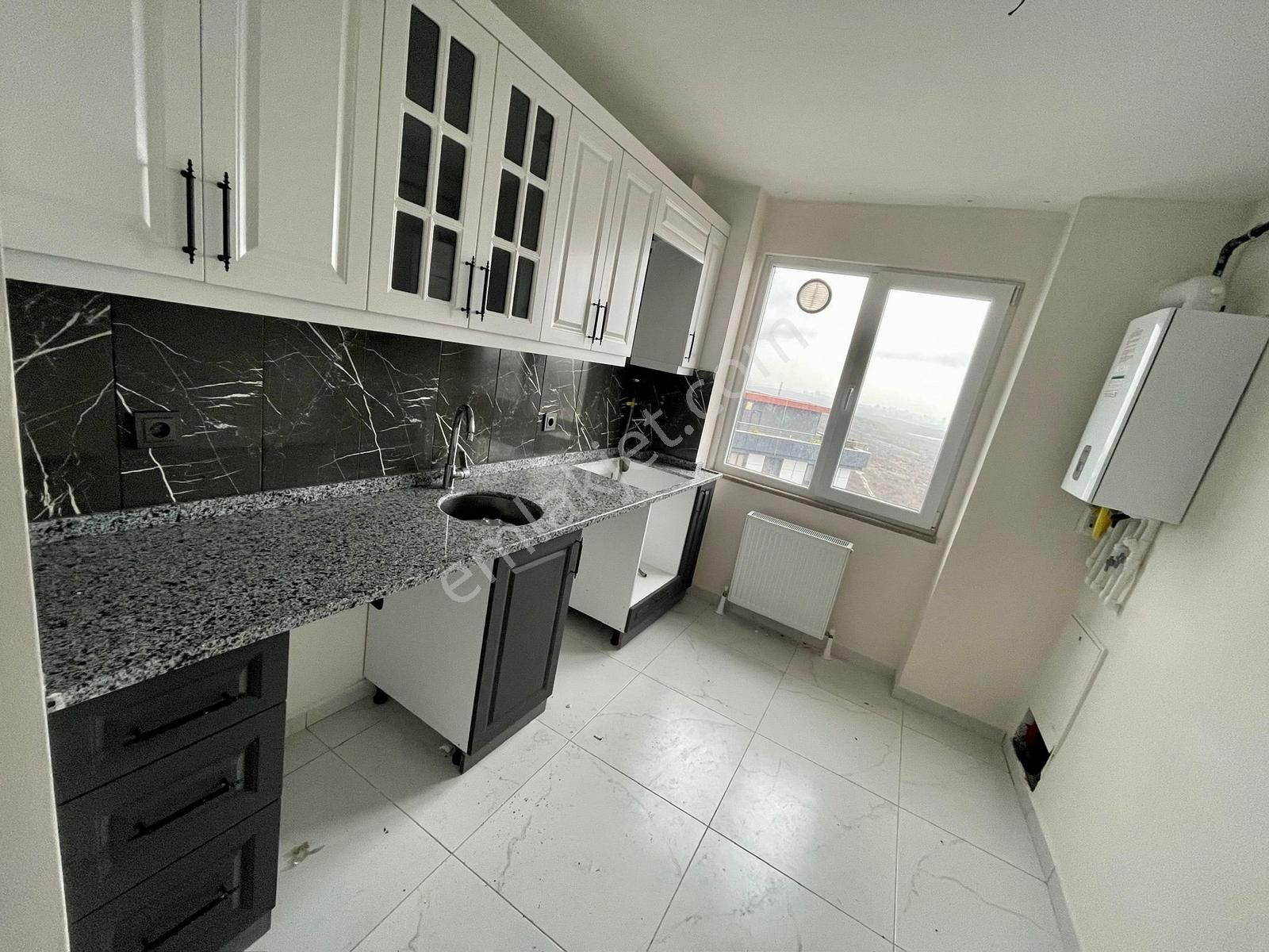 Home'dan Site İçinde Kapalı Otoparklı 2+1 90m² Lüx Ara Kat Daire - Görsel 33