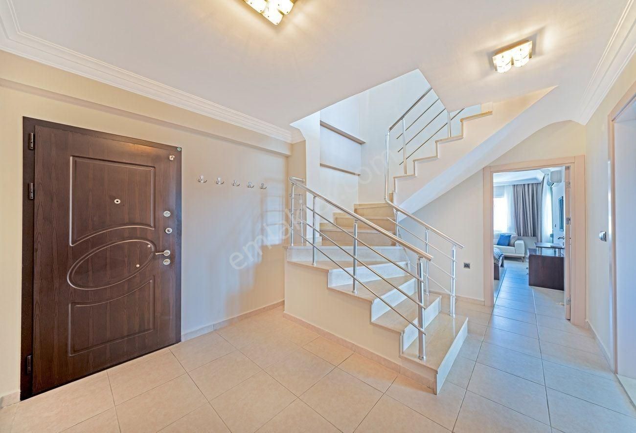 Alanya Tosmur'da Lüks Satılık 3+2 Penthouse Muhteşem Daire - Görsel 8