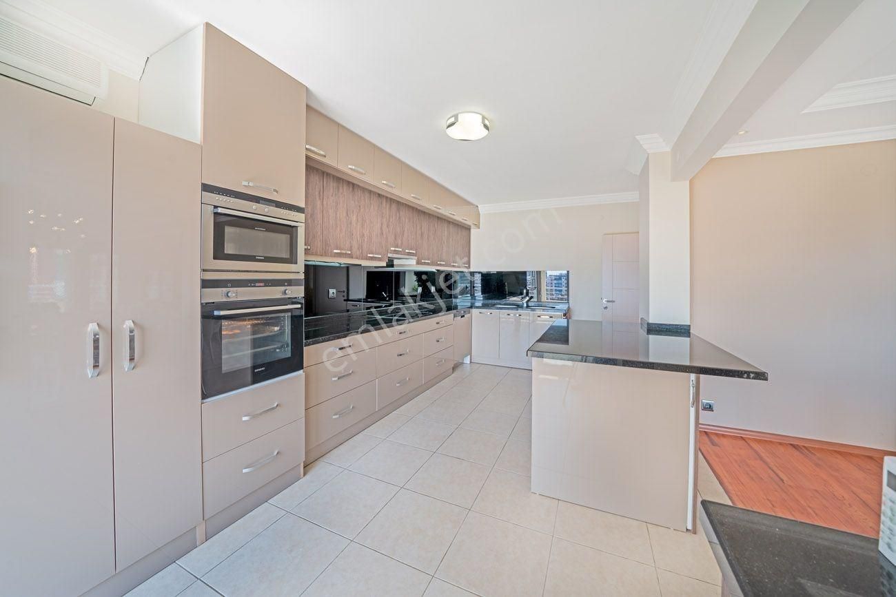 Alanya Tosmur'da Lüks Satılık 3+2 Penthouse Muhteşem Daire - Görsel 4