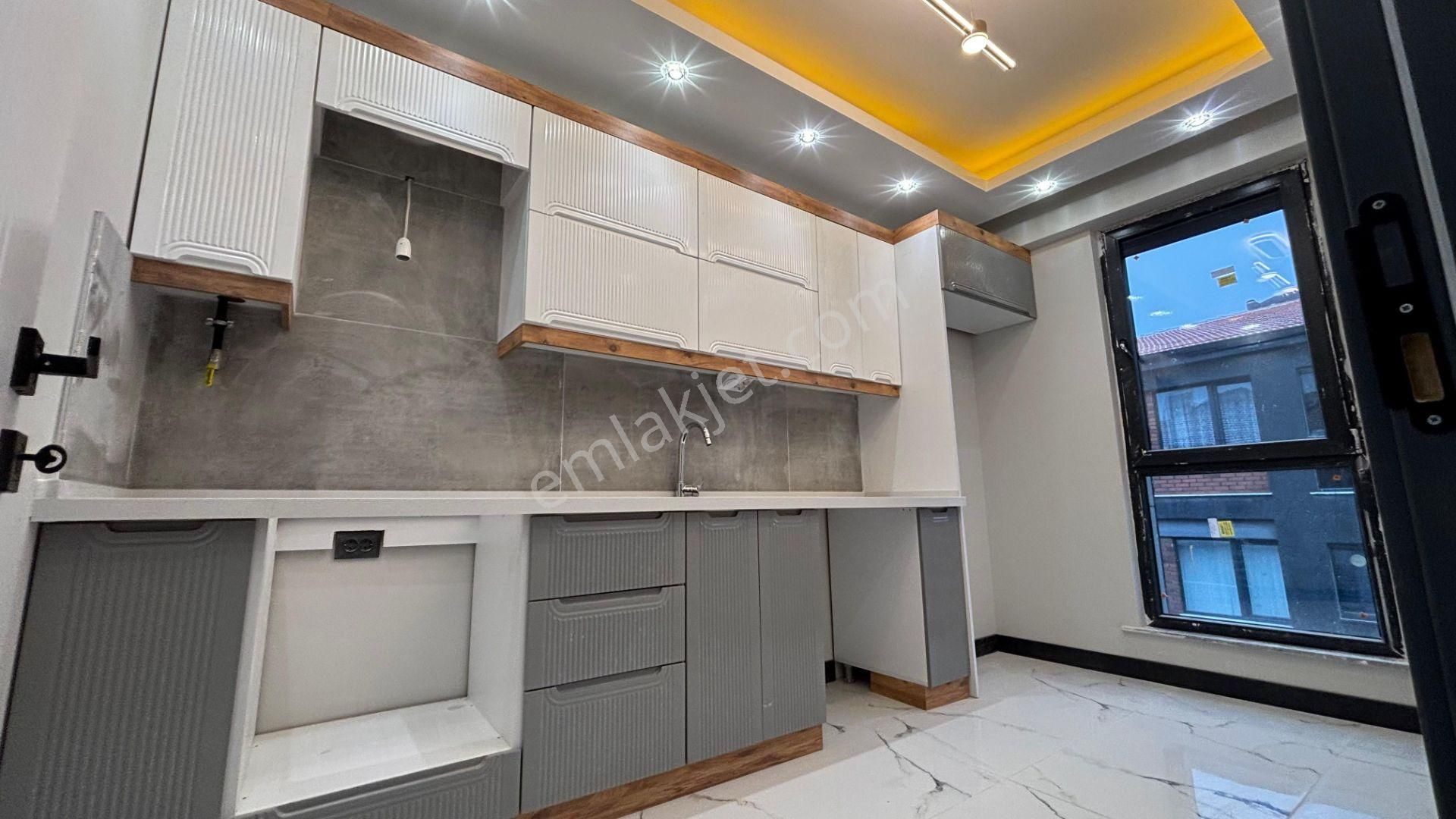 Recep Ümit'ten Çamlıca Mah Tombakzade Yakını 2+0 Nü - Görsel 7