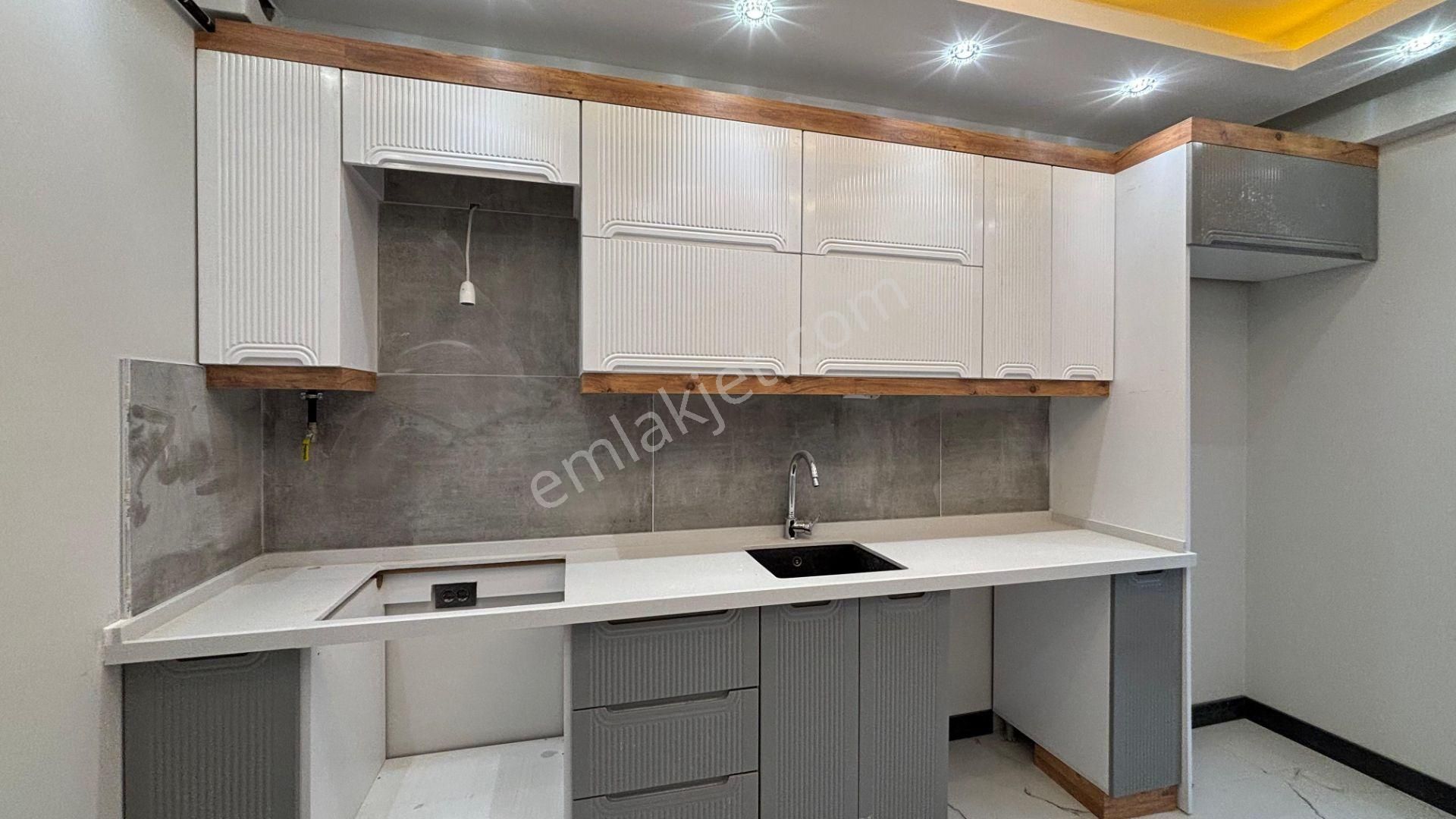 Recep Ümit'ten Çamlıca Mah Tombakzade Yakını 2+0 Nü - Görsel 10