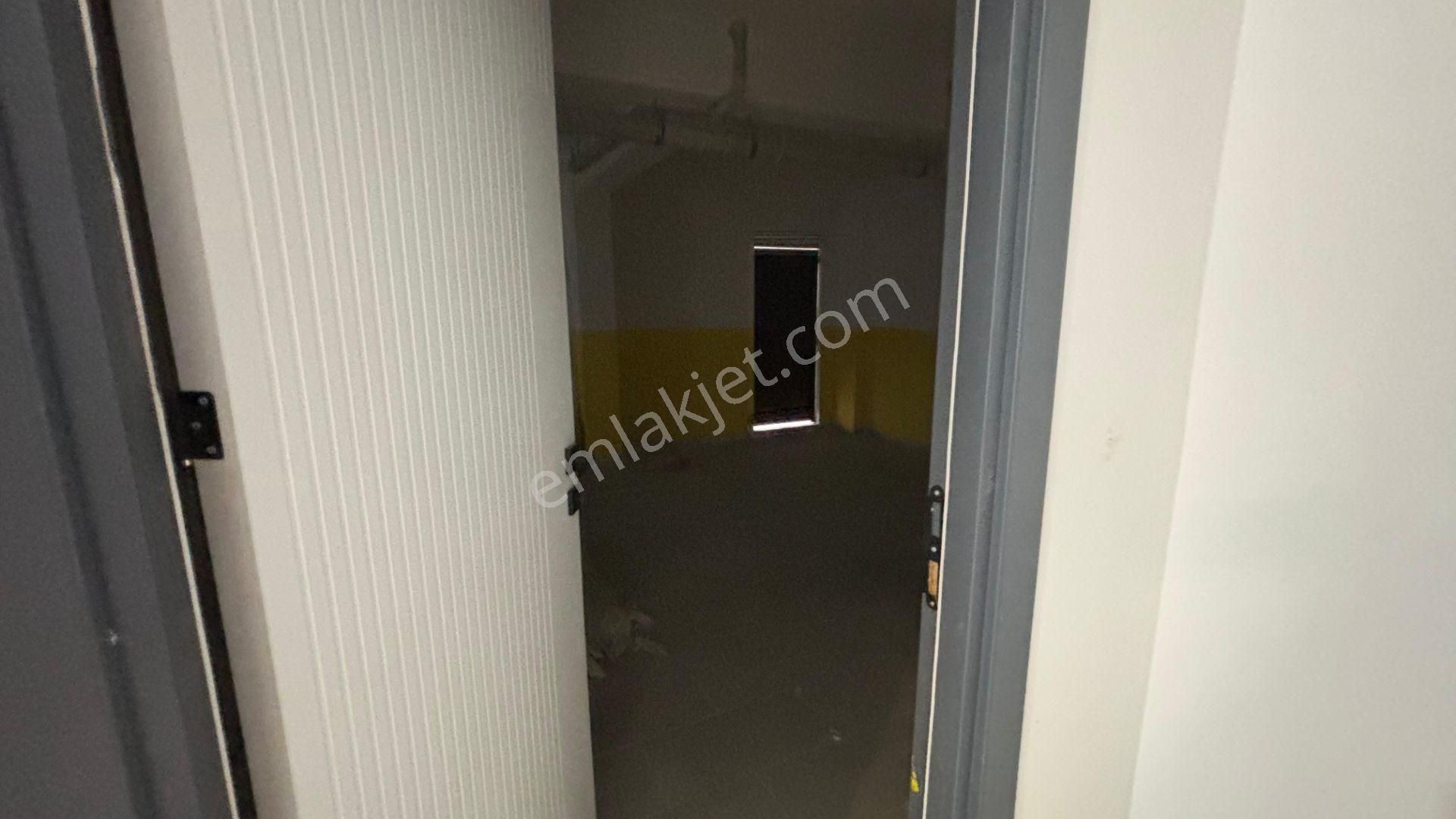 Recep Ümit'ten Çamlıca Mah Tombakzade Yakını 2+0 Nü - Görsel 20