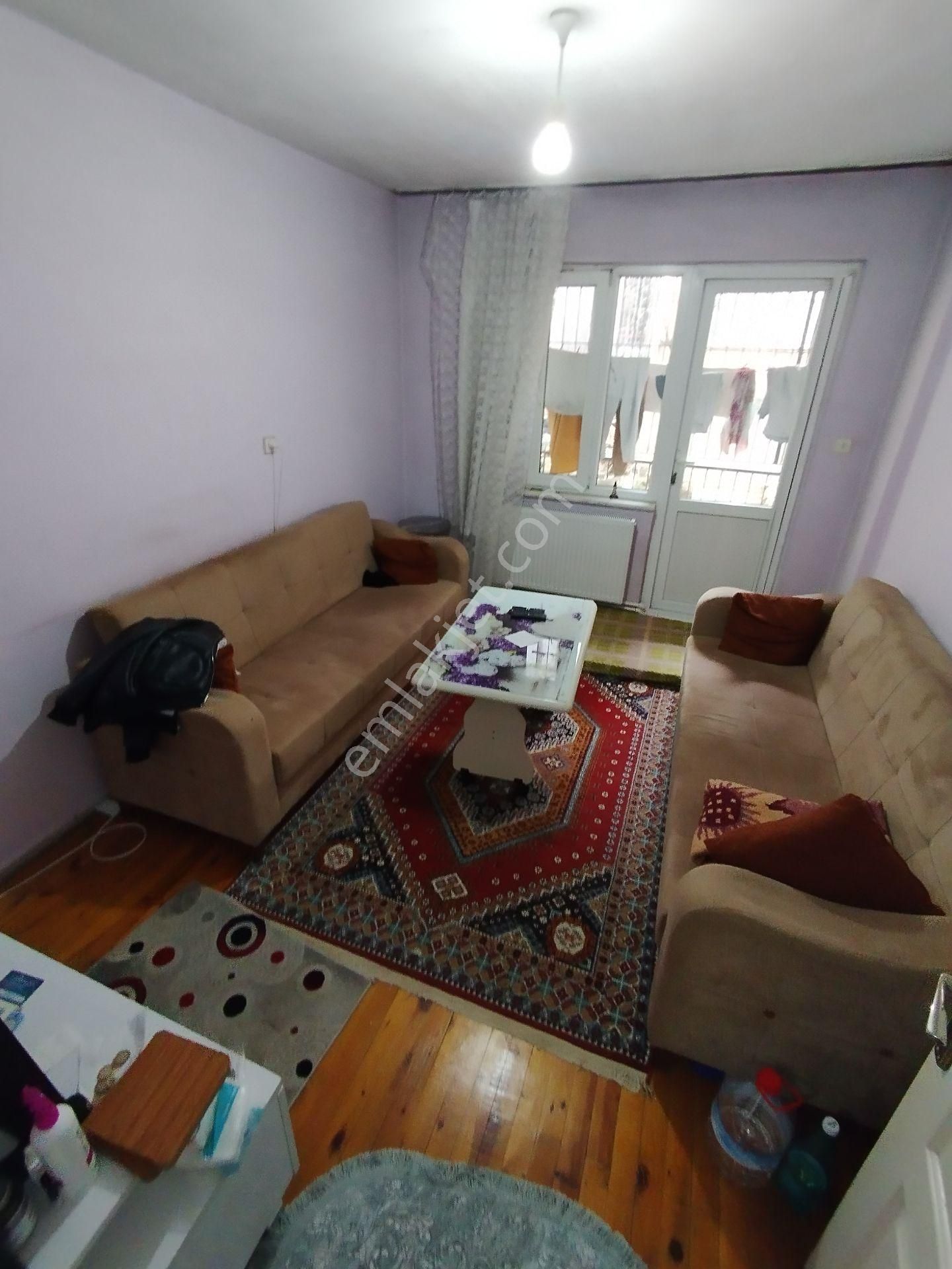 15 Mayıs Mahallesi 559/1 Sokak Zemin Daire Komşu - Görsel 4