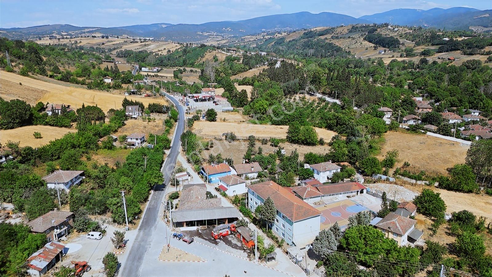 Karamürsel Yalakdere Anayol Üzerinde Kısmı İmarlı 4.608 M2 - Görsel 4