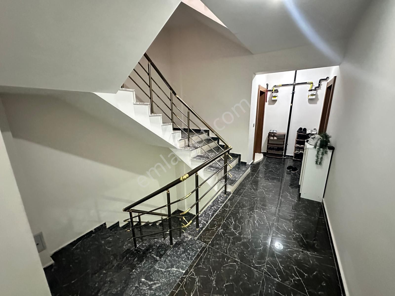 🏡muradiye Mahallesi🏡 Site İçi ✅3+1 148m2 3 Katlının 2 Katı ❇️full Özelikli Petek Kombili - Görsel 26