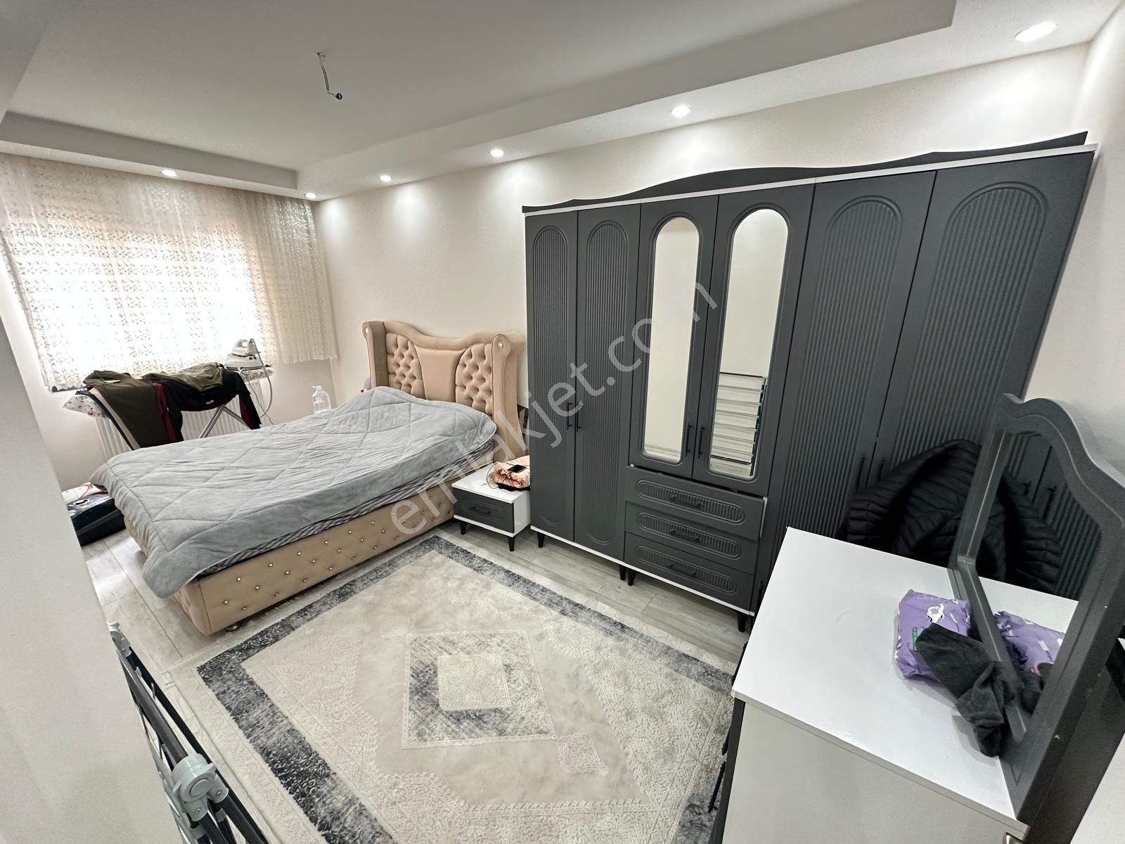 🏡muradiye Mahallesi🏡 Site İçi ✅3+1 148m2 3 Katlının 2 Katı ❇️full Özelikli Petek Kombili - Görsel 2